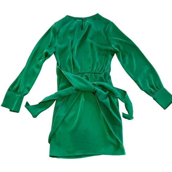 Emerald Green Long Sleeve Tie Waist Dress – Women’s Small - Picture 5 of 6